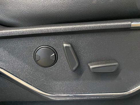 Used 2023 Ford F350 Lariat w/ Lariat Ultimate Package image 50