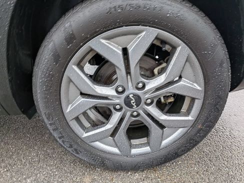 Certified 2024 Kia Seltos LX AWD/4WD image 13