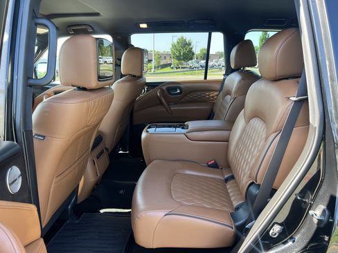 Used 2023 INFINITI QX80 Sensory w/ Cargo Package AWD/4WD image 26