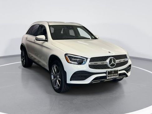 Certified 2022 Mercedes-Benz GLC 300 4MATIC image 3