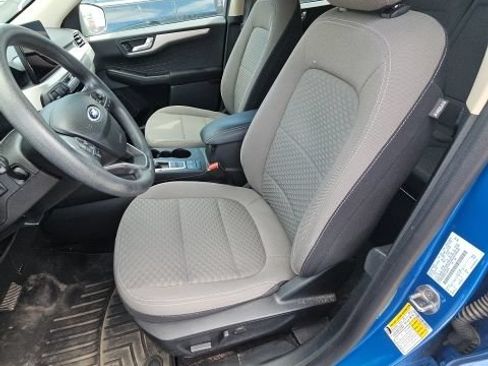 Used 2020 Ford Escape SE FWD image 4