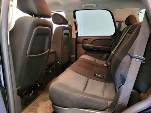 Used 2010 Chevrolet Tahoe LS image 12