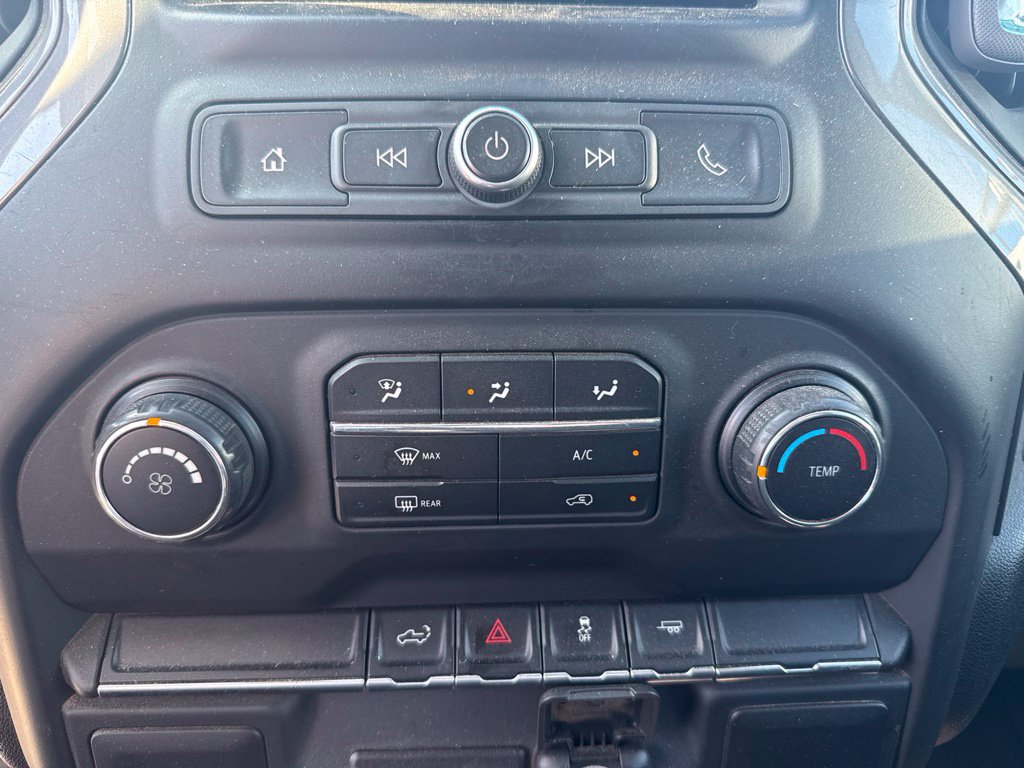 Used 2019 Chevrolet Silverado 1500 Custom w/ Custom Value Package RWD image 9