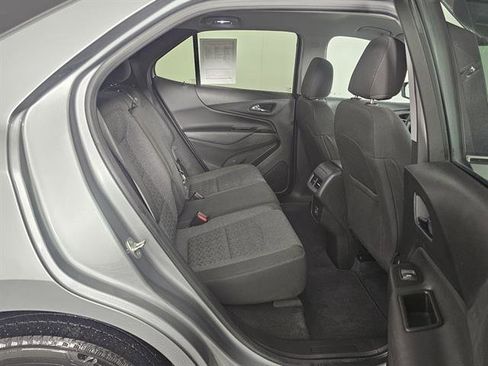 Used 2024 Chevrolet Equinox LT image 16