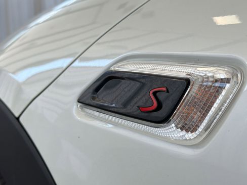 Certified 2023 MINI Cooper Clubman S FWD image 36