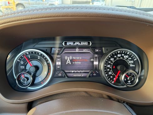 Used 2021 RAM 2500 Laramie image 11