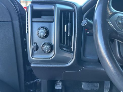 Used 2017 Chevrolet Silverado 1500 LT w/ All Star Edition image 28
