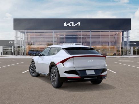 New 2026 Kia EV6 Light RWD image 4