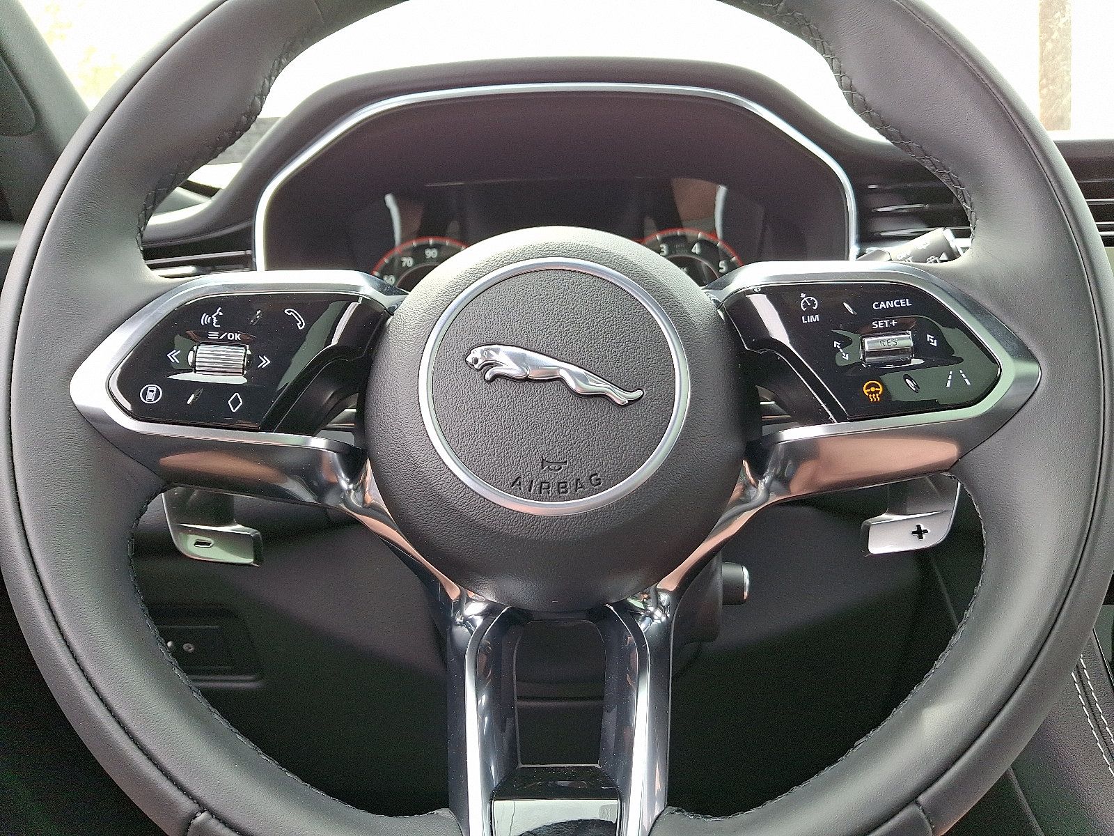 New 2026 Jaguar F-PACE R-Dynamic S AWD/4WD image 14