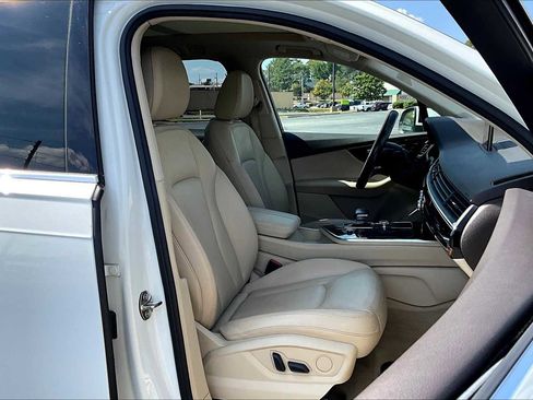 Used 2018 Audi Q7 3.0T Premium Plus image 8