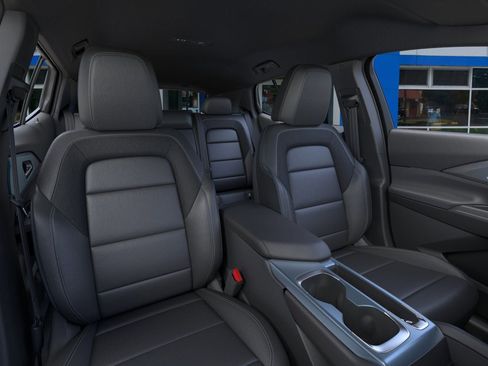 New 2026 Chevrolet Equinox EV LT image 40