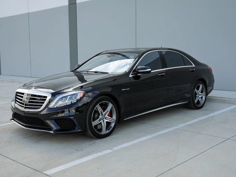 Used 2017 Mercedes-Benz S 63 AMG 4MATIC Sedan image 4