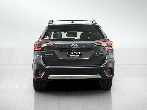 Used 2020 Subaru Outback Touring XT AWD/4WD image 4