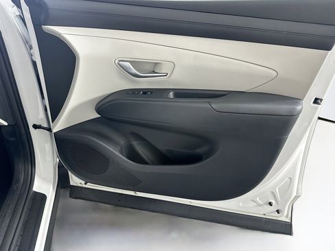 Used 2025 Hyundai Tucson SEL image 32