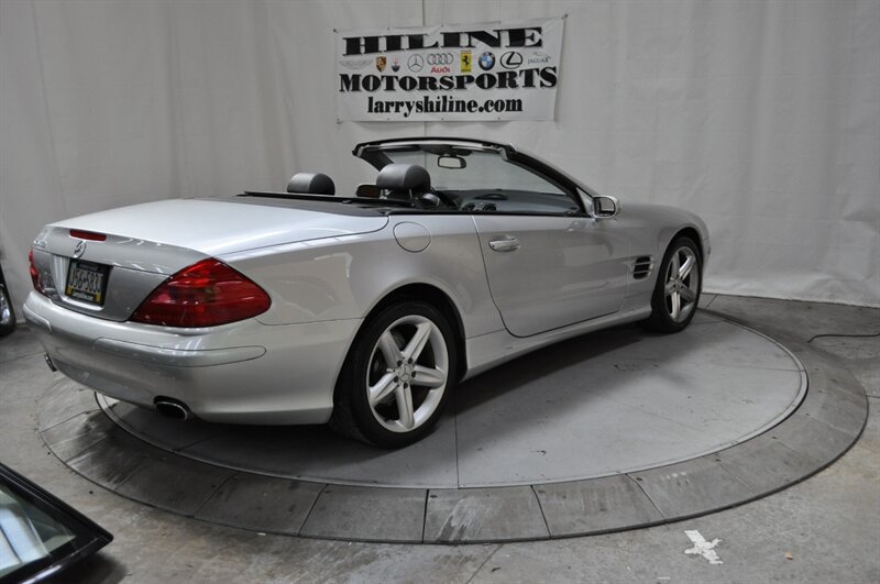 Used 2005 Mercedes-Benz SL 500 image 5