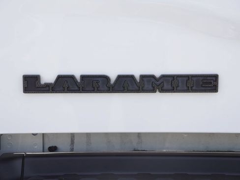 Used 2022 RAM 2500 Laramie AWD/4WD image 13