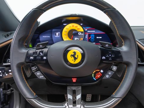 Used 2024 Ferrari Roma Spider RWD image 14
