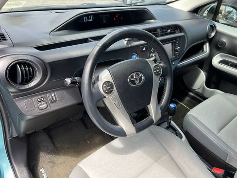 Used 2014 Toyota Prius C Four FWD image 12