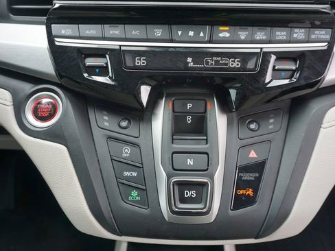 Used 2025 Honda Odyssey EX-L image 12