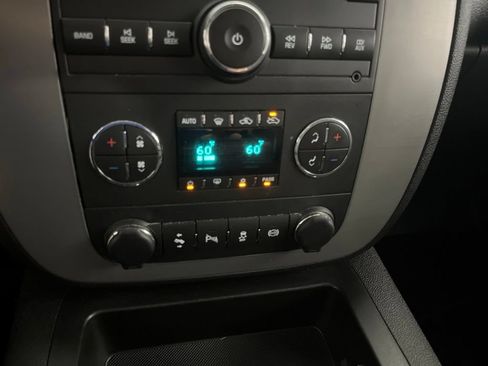 Used 2013 Chevrolet Silverado 3500 LTZ w/ LTZ Plus Package AWD/4WD image 73