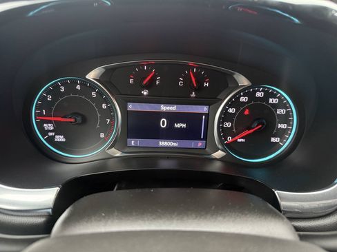 Used 2023 Chevrolet Traverse LT AWD/4WD image 14