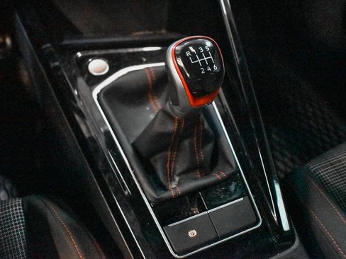 Used 2023 Volkswagen GTI 40th Anniversary Edition image 20