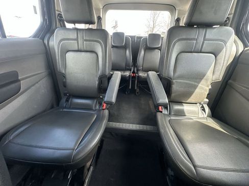 Used 2022 Ford Transit Connect XL FWD image 27
