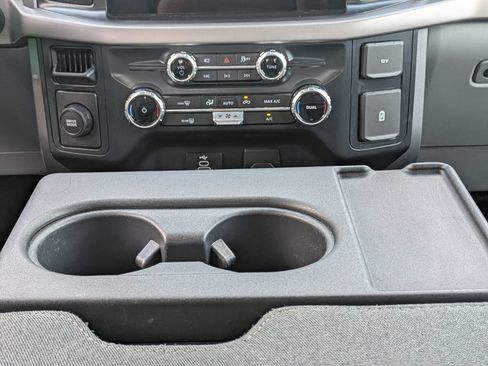 Used 2025 Ford F150 XLT w/ Equipment Group 301A Standard RWD image 19