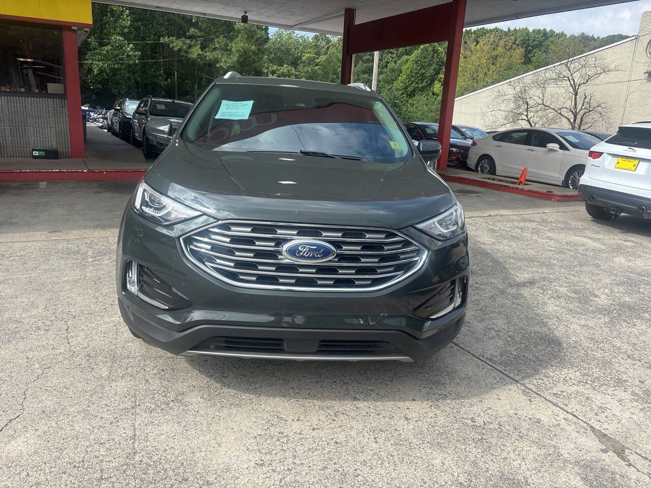 Used 2022 Ford Edge SEL w/ Convenience Package AWD/4WD image 3