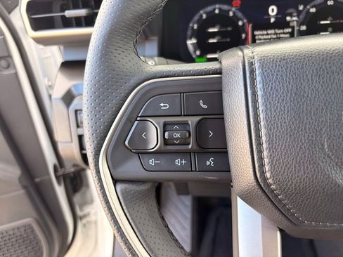 Used 2025 Toyota 4Runner Limited image 20