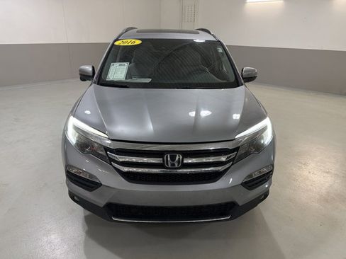 Used 2016 Honda Pilot Touring image 2