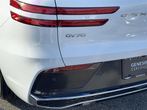 Certified 2026 Genesis GV70 2.5T image 10