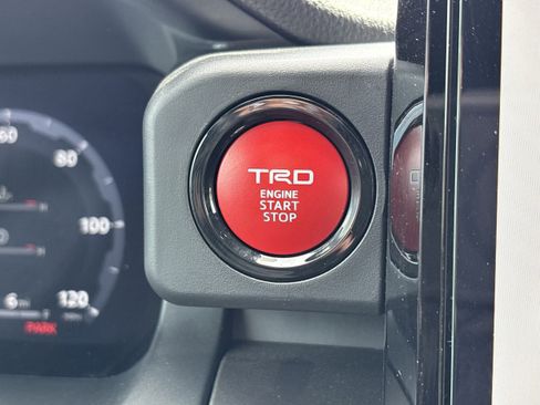 Used 2024 Toyota Tacoma TRD Off-Road w/ TRD Off Road Upgrade Package image 18