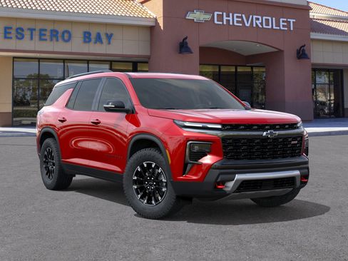 New 2026 Chevrolet Traverse Z71 w/ Driver Confidence Package AWD/4WD image 7