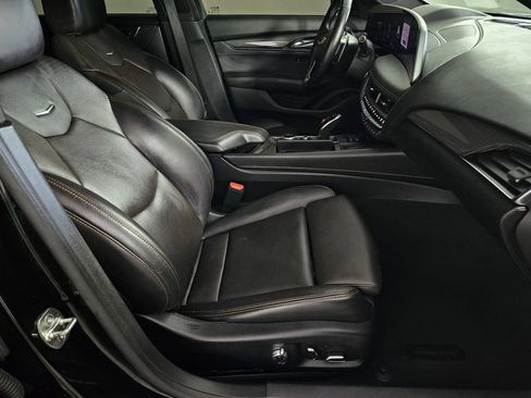 Used 2025 Cadillac CT5 Sport w/ Sun And Sound Package AWD/4WD image 29