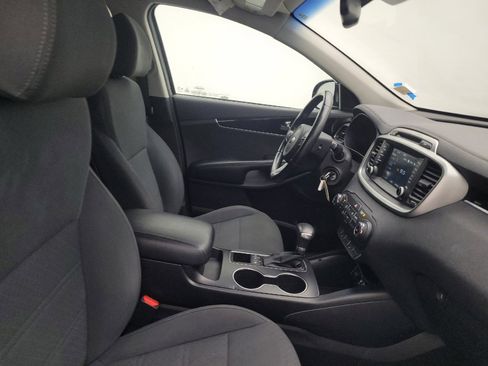 Used 2018 Kia Sorento AWD image 21