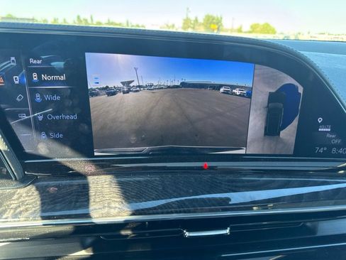 Used 2023 Cadillac Escalade ESV Premium Luxury w/ Performance Package AWD/4WD image 29
