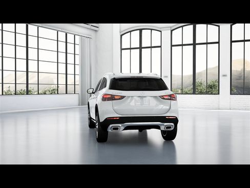 Certified 2026 Mercedes-Benz GLA 250 4MATIC image 21