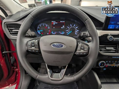 Used 2022 Ford Escape SE w/ SE Sport Appearance Package AWD/4WD image 21