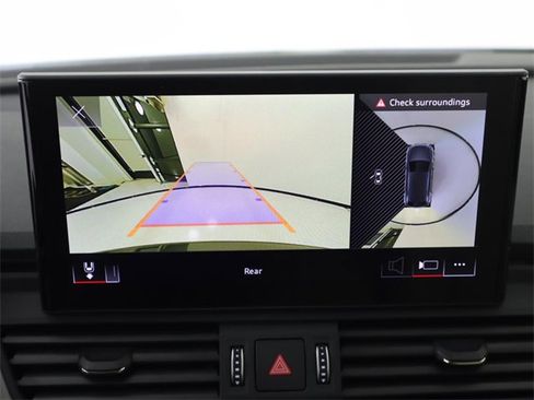 Certified 2025 Audi Q5 2.0T Premium Plus w/ Premium Plus Package image 18