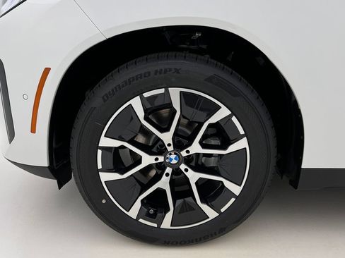 New 2026 BMW X3 xDrive30 w/ Premium Package image 16