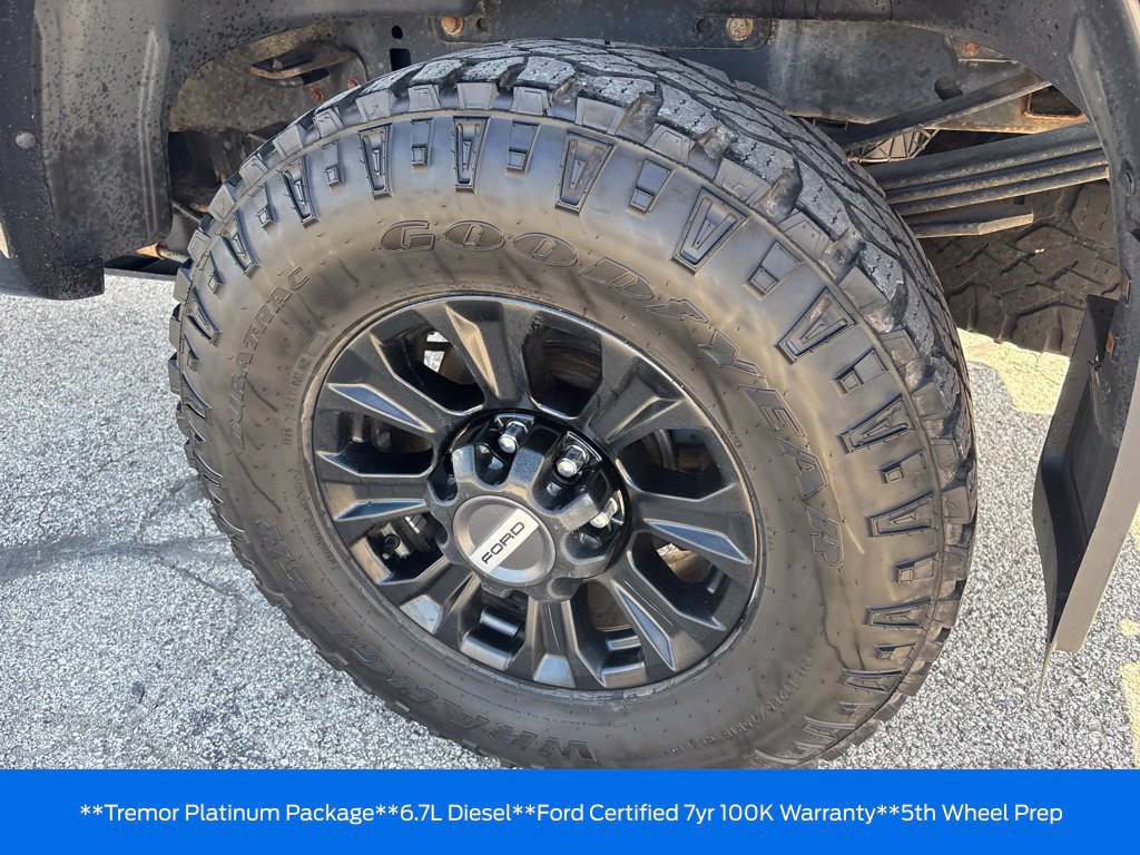Used 2022 Ford F250 Platinum w/ Tremor Off-Road Package AWD/4WD image 47