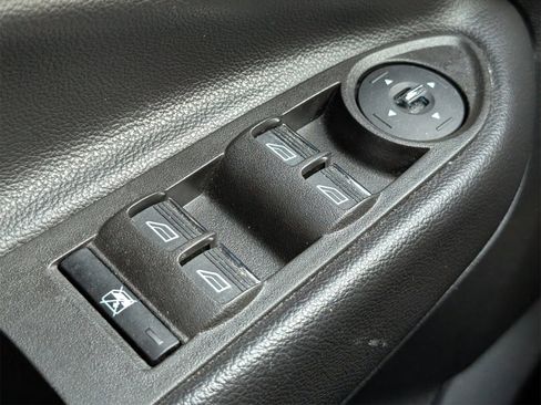 Used 2014 Ford Escape Titanium image 22