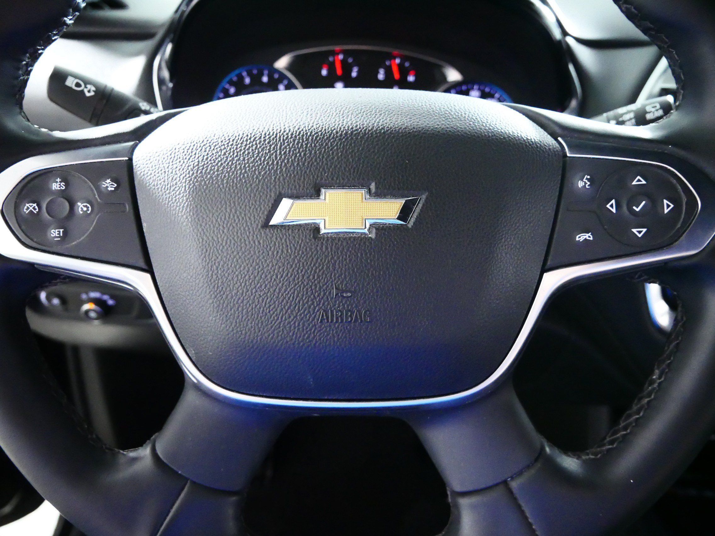 Used 2023 Chevrolet Traverse LT AWD/4WD image 25