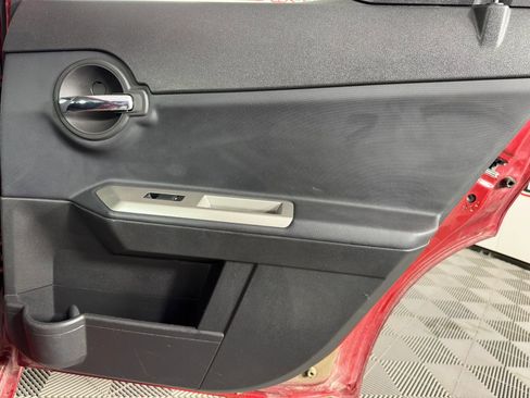 Used 2010 Dodge Avenger Express FWD image 34