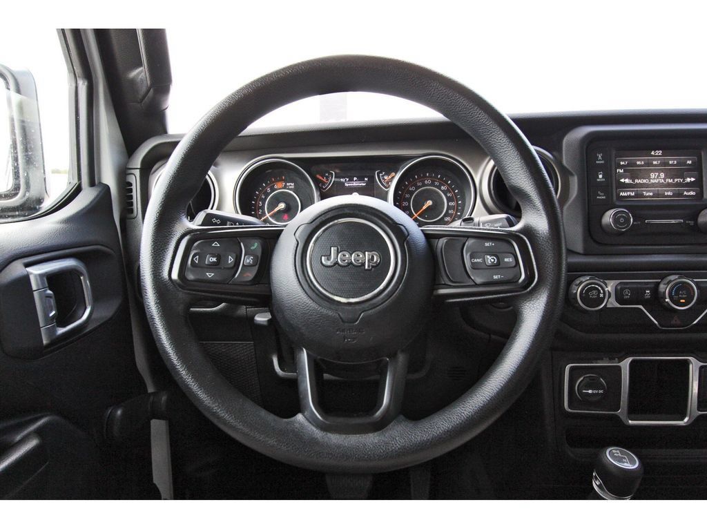 Used 2018 Jeep Wrangler Unlimited Sport AWD/4WD image 15