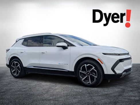 Certified 2025 Chevrolet Equinox EV LT w/ Convenience Package image 1