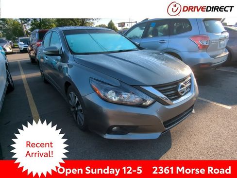 Used 2017 Nissan Altima 2.5 SL w/ 2.5 Technology Package FWD image 1