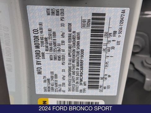 Used 2024 Ford Bronco Sport Outer Banks w/ Tech Package AWD/4WD image 32
