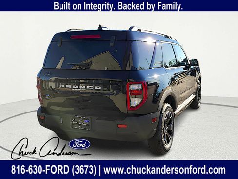 New 2025 Ford Bronco Sport Outer Banks AWD/4WD image 8